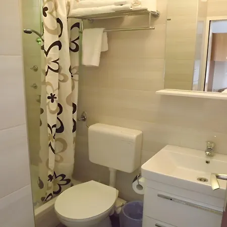 By The Sea Supetarska Draga - Donja - Rab - 23068 Rab Town