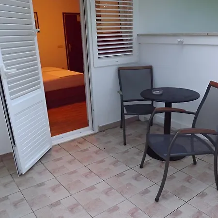 Maison d'hôtes By The Sea Supetarska Draga - Donja - Rab - 23068 Rab Town